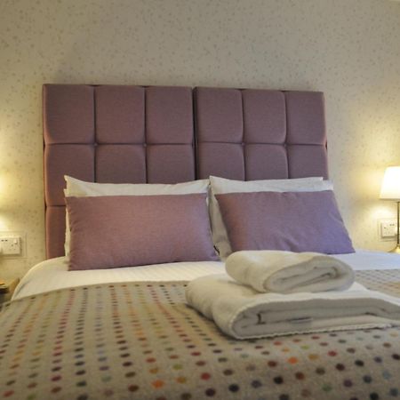 Haisthorpe Guest House วินเดอร์เมียร์ ภายนอก รูปภาพ