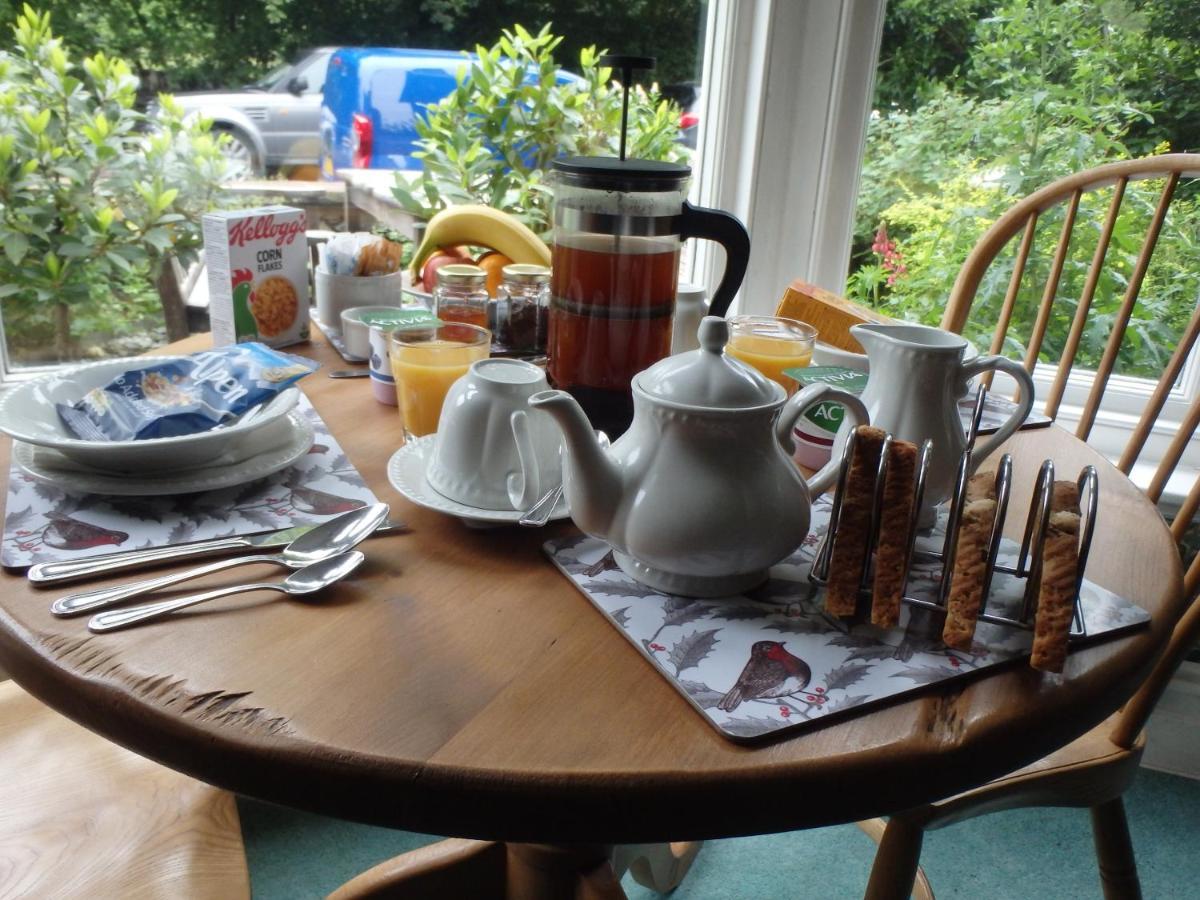 Haisthorpe Guest House วินเดอร์เมียร์ ภายนอก รูปภาพ