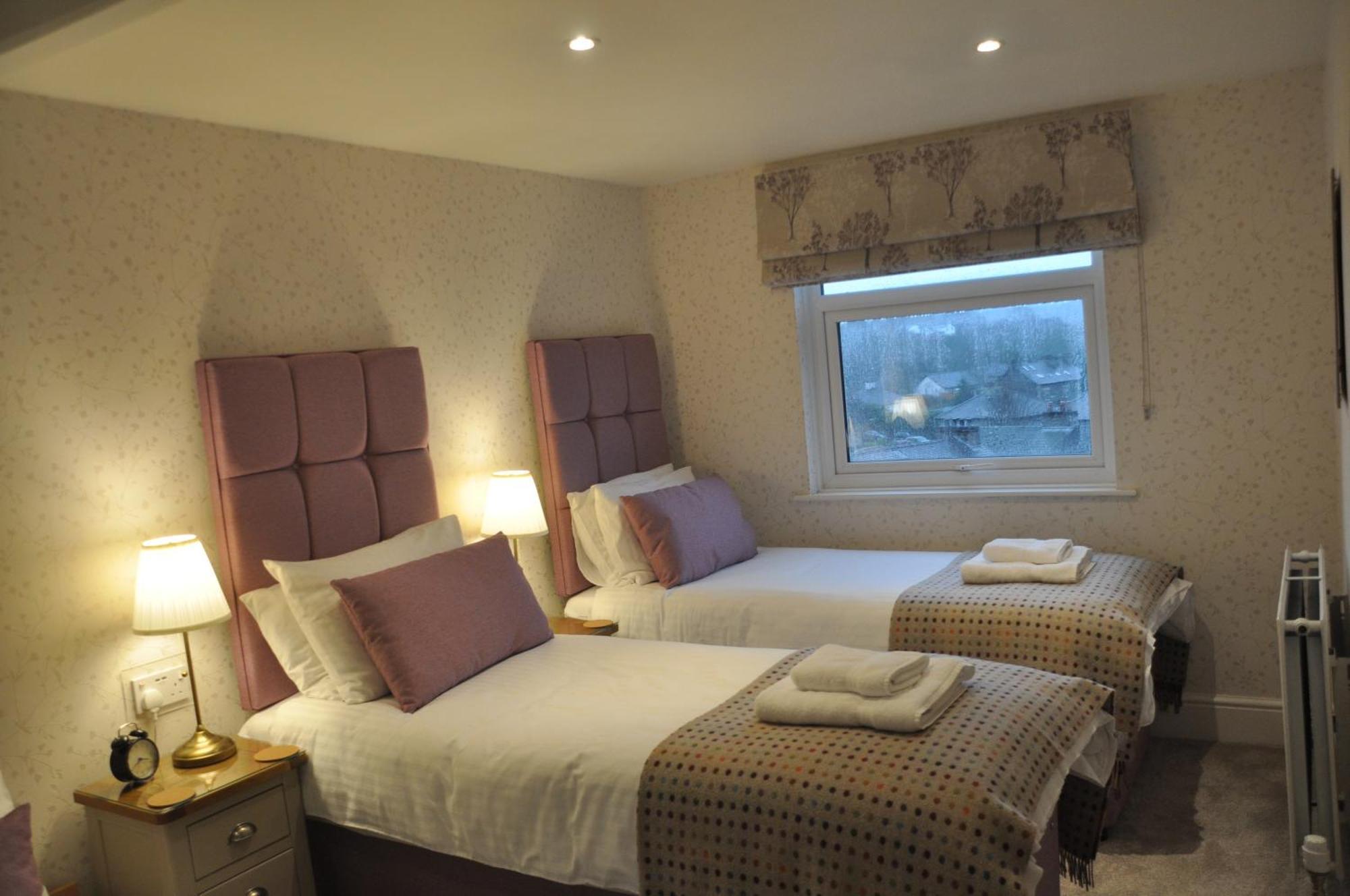 Haisthorpe Guest House วินเดอร์เมียร์ ภายนอก รูปภาพ
