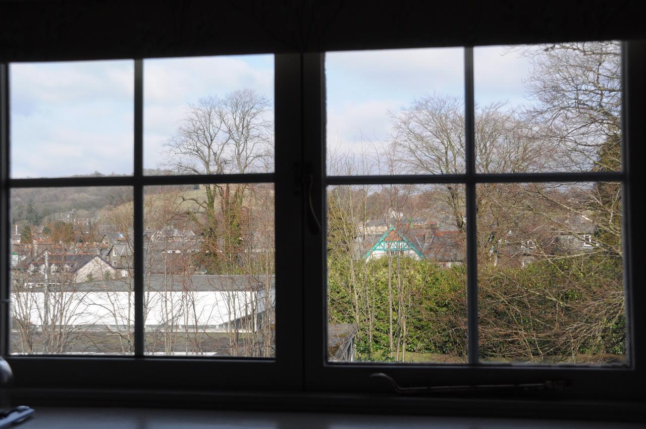 Haisthorpe Guest House วินเดอร์เมียร์ ภายนอก รูปภาพ