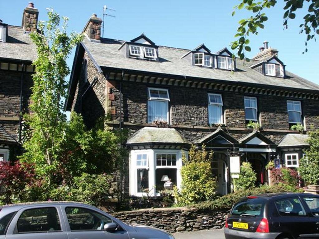 Haisthorpe Guest House วินเดอร์เมียร์ ภายนอก รูปภาพ