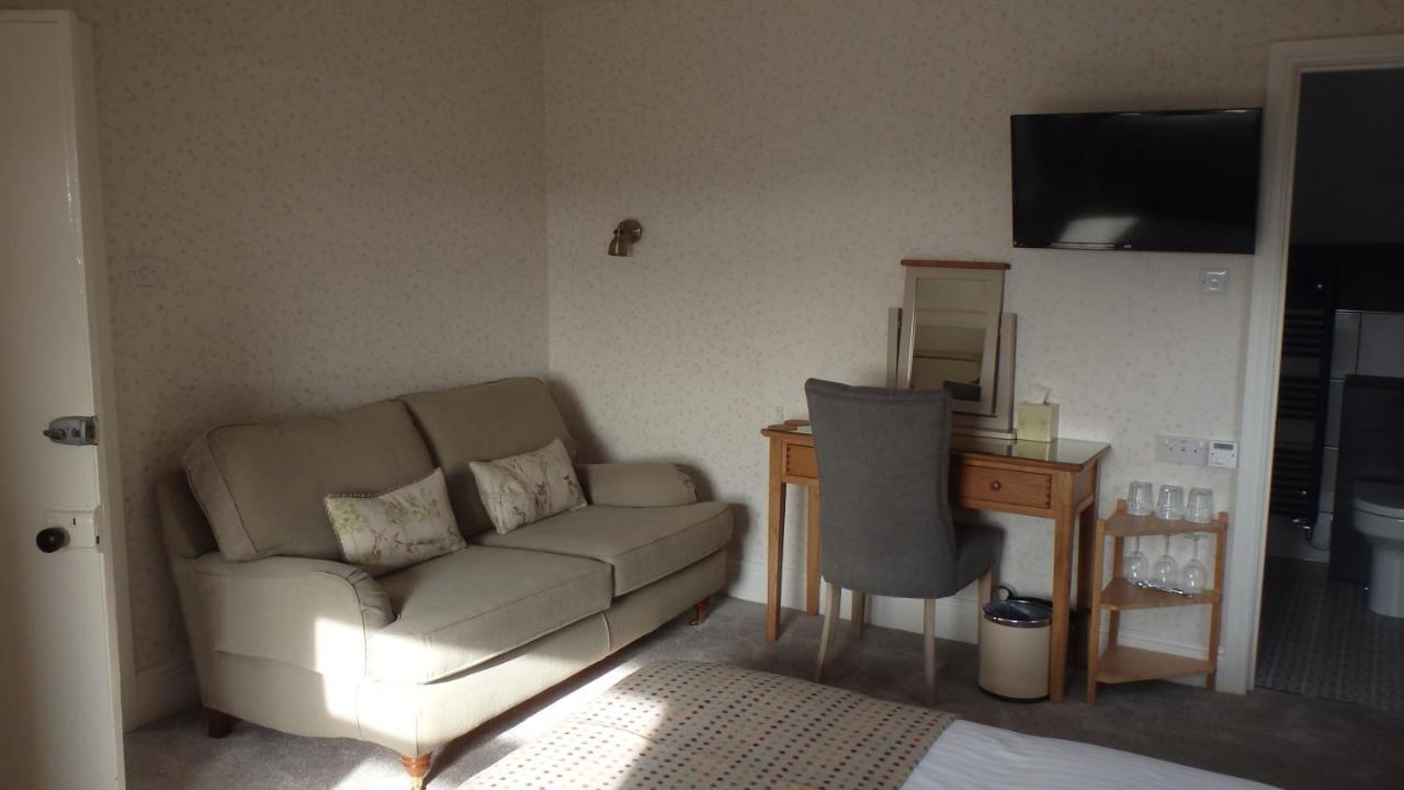 Haisthorpe Guest House วินเดอร์เมียร์ ภายนอก รูปภาพ